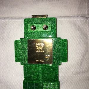 Vintage 1976 MCM Robot Pin